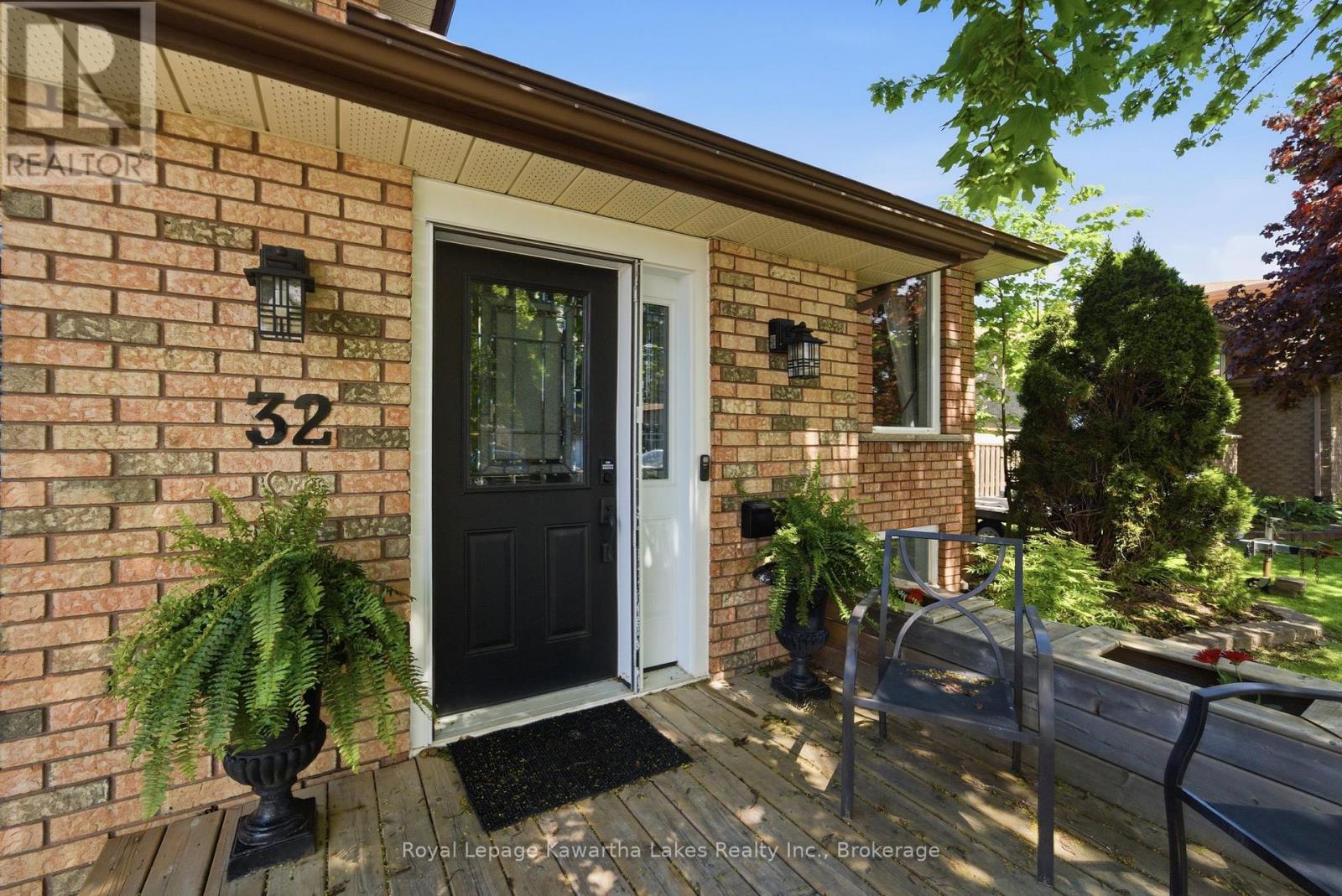 32 Andrew Drive, Kawartha Lakes (Lindsay), Ontario  K9V 5W6 - Photo 6 - X13216656