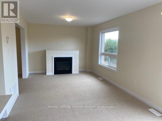 45 Carew Boulevard, Kawartha Lakes (Lindsay), Ontario  K9V 0P7 - Photo 12 - X13217466
