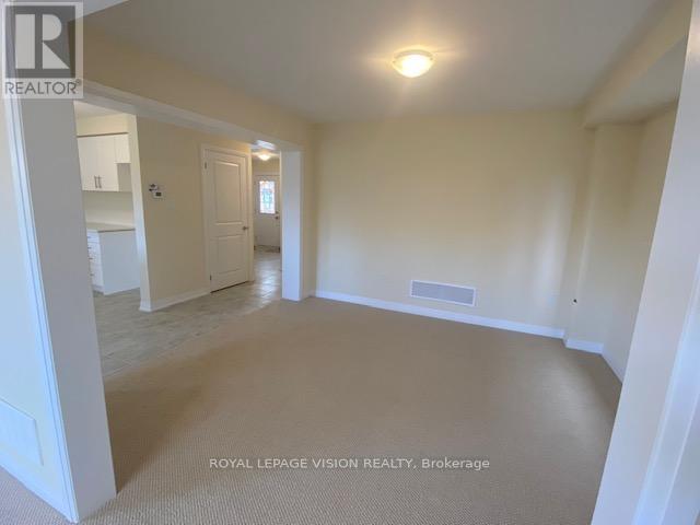 45 Carew Boulevard, Kawartha Lakes (Lindsay), Ontario  K9V 0P7 - Photo 14 - X13217466