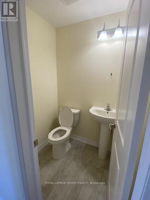 45 Carew Boulevard, Kawartha Lakes (Lindsay), Ontario  K9V 0P7 - Photo 21 - X13217466
