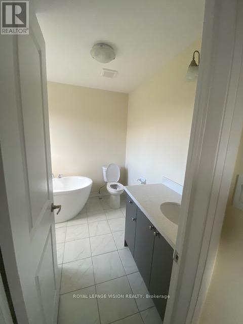 45 Carew Boulevard, Kawartha Lakes (Lindsay), Ontario  K9V 0P7 - Photo 23 - X13217466