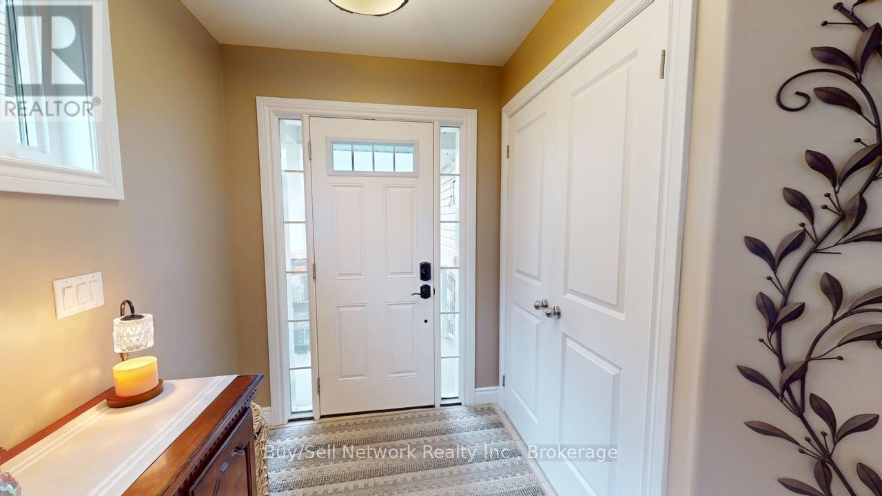 12 Summer Lane, Peterborough (Northcrest Ward 5), Ontario  K9L 0G4 - Photo 2 - X13217688