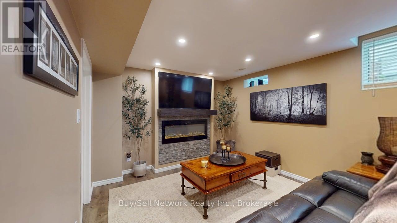 12 Summer Lane, Peterborough (Northcrest Ward 5), Ontario  K9L 0G4 - Photo 28 - X13217688