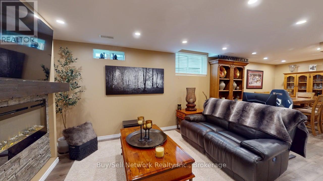 12 Summer Lane, Peterborough (Northcrest Ward 5), Ontario  K9L 0G4 - Photo 30 - X13217688