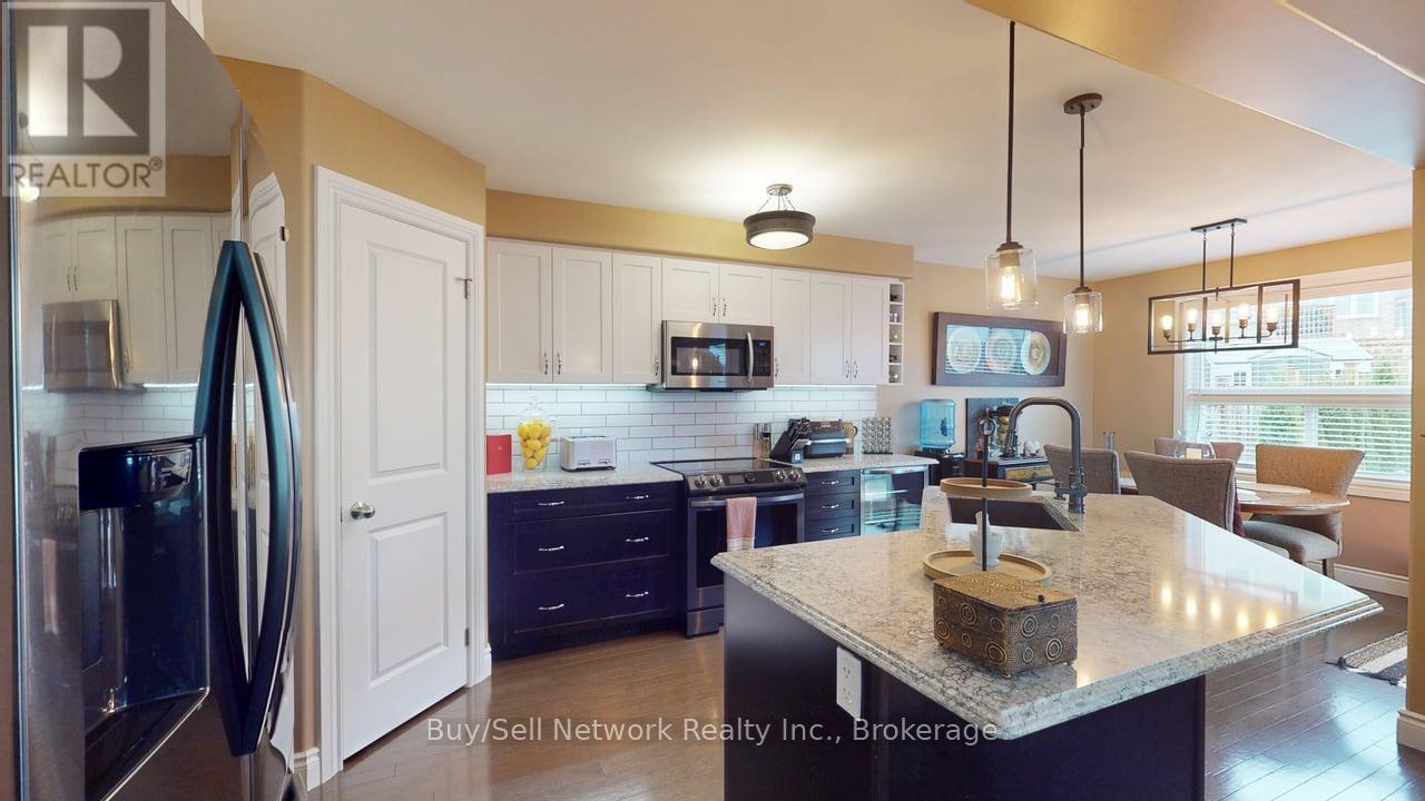 12 Summer Lane, Peterborough (Northcrest Ward 5), Ontario  K9L 0G4 - Photo 6 - X13217688