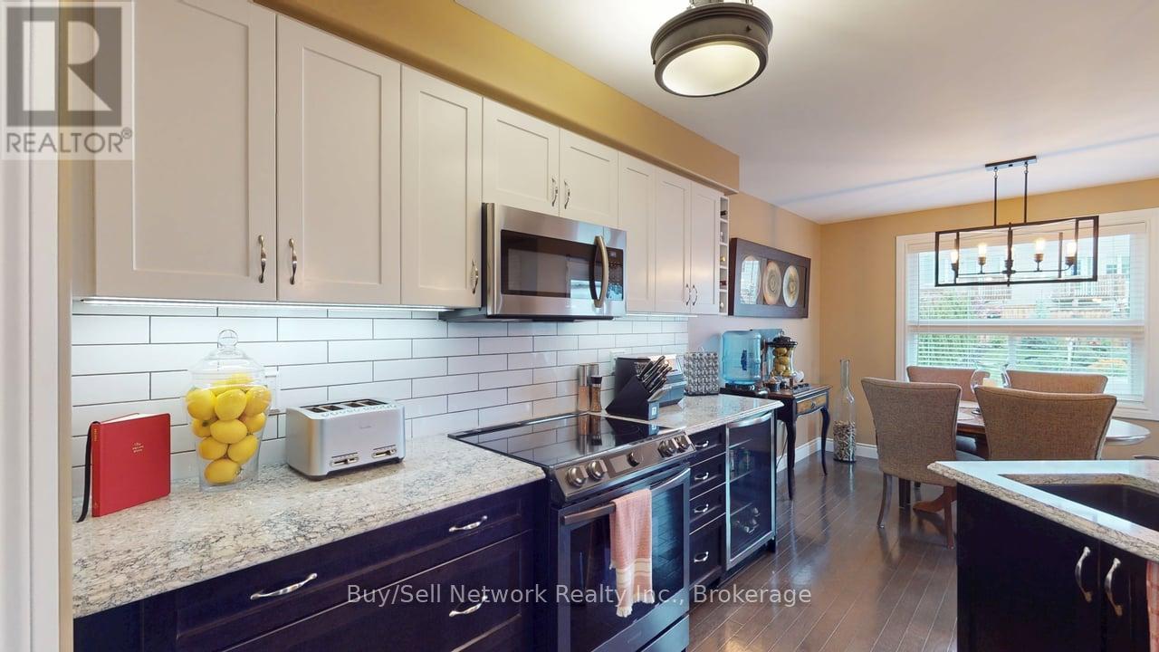 12 Summer Lane, Peterborough (Northcrest Ward 5), Ontario  K9L 0G4 - Photo 7 - X13217688