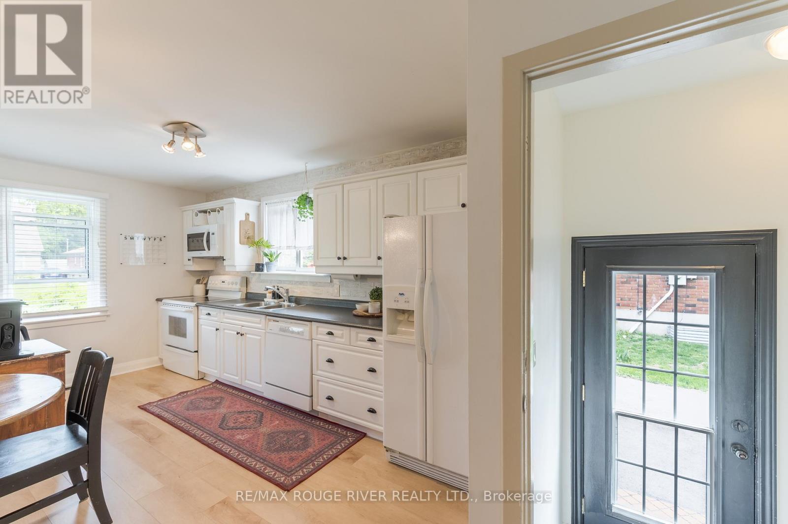 473 Cordach Crescent, Peterborough (Town Ward 3), Ontario  K9H 3A4 - Photo 12 - X13218722