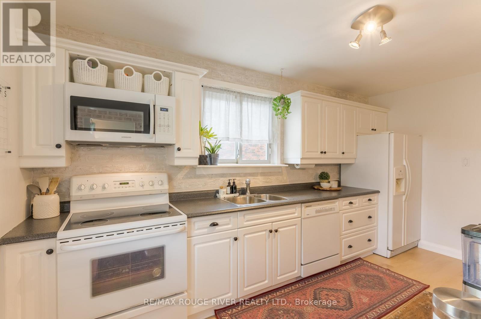 473 Cordach Crescent, Peterborough (Town Ward 3), Ontario  K9H 3A4 - Photo 9 - X13218722