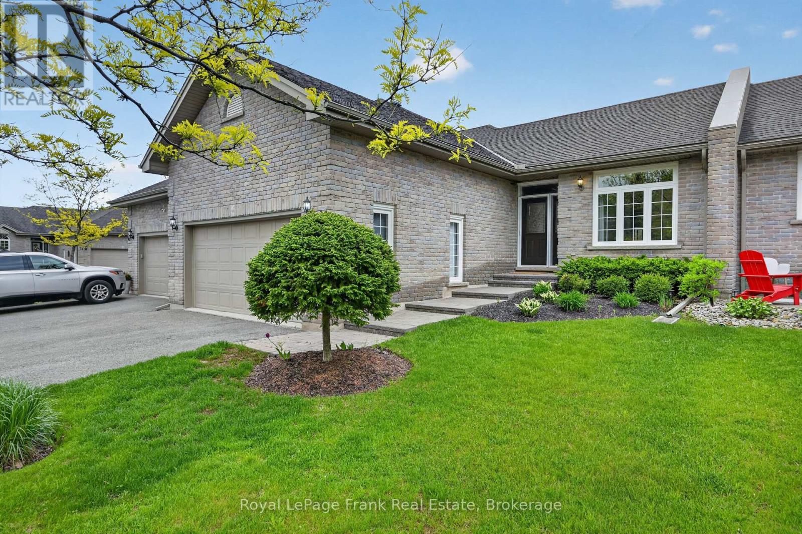 42 - 301 Carnegie Avenue, Peterborough (Northcrest Ward 5), Ontario  K9L 0B3 - Photo 2 - X13220288