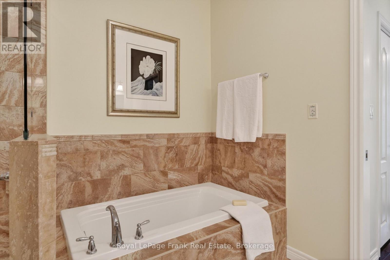 42 - 301 Carnegie Avenue, Peterborough (Northcrest Ward 5), Ontario  K9L 0B3 - Photo 21 - X13220288