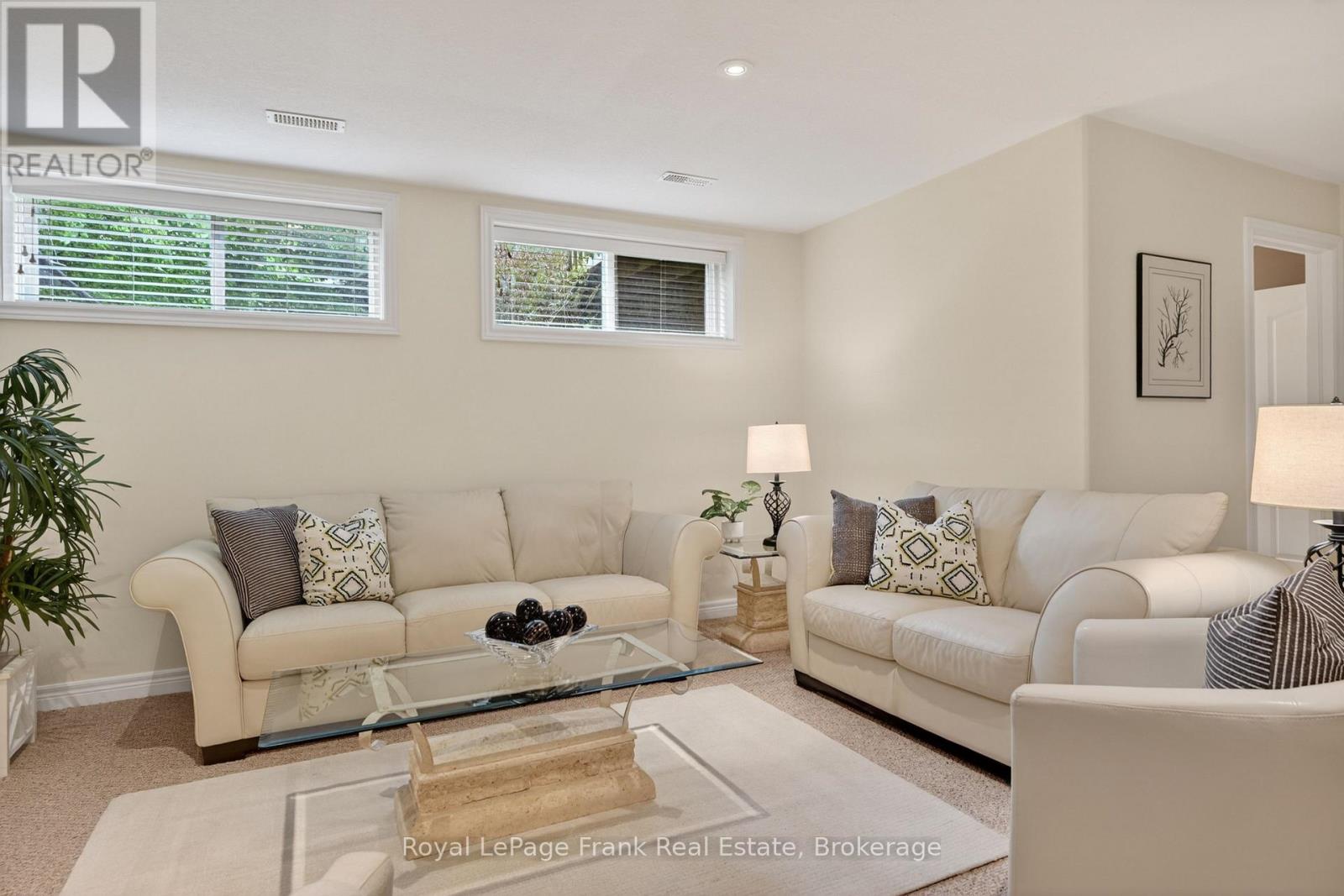 42 - 301 Carnegie Avenue, Peterborough (Northcrest Ward 5), Ontario  K9L 0B3 - Photo 24 - X13220288