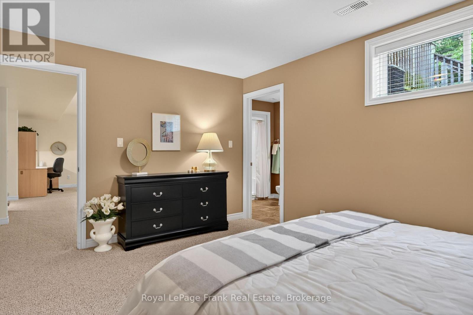 42 - 301 Carnegie Avenue, Peterborough (Northcrest Ward 5), Ontario  K9L 0B3 - Photo 29 - X13220288