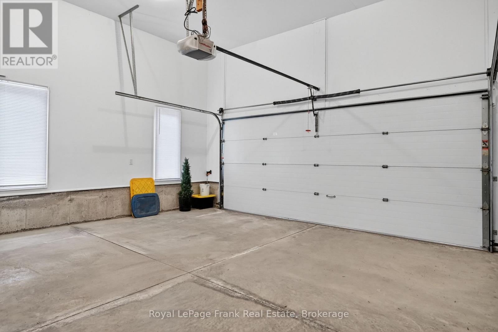 42 - 301 Carnegie Avenue, Peterborough (Northcrest Ward 5), Ontario  K9L 0B3 - Photo 34 - X13220288