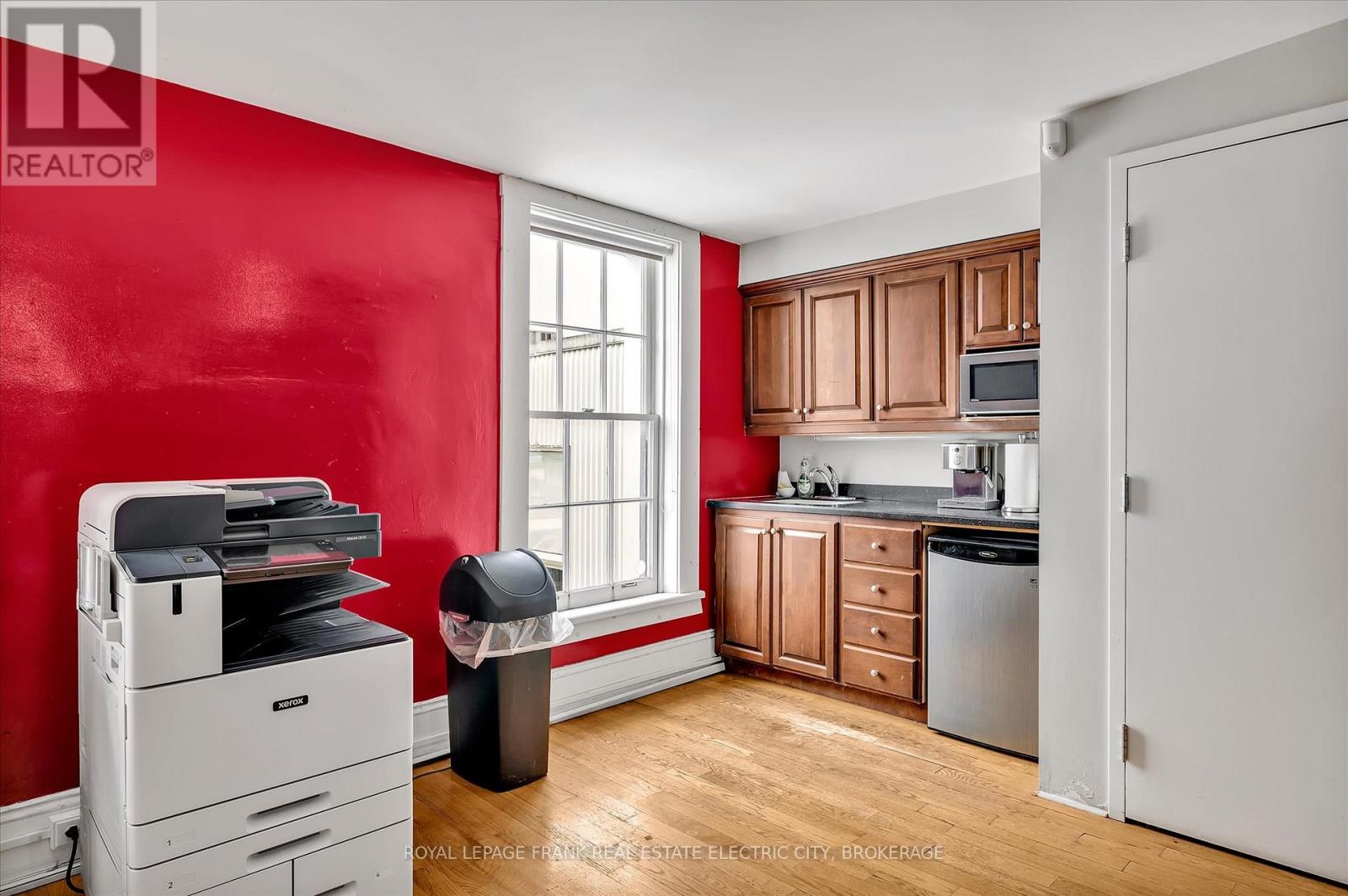 301 - 379 George Street N, Peterborough (Town Ward 3), Ontario  K9H 3R2 - Photo 24 - X13220666