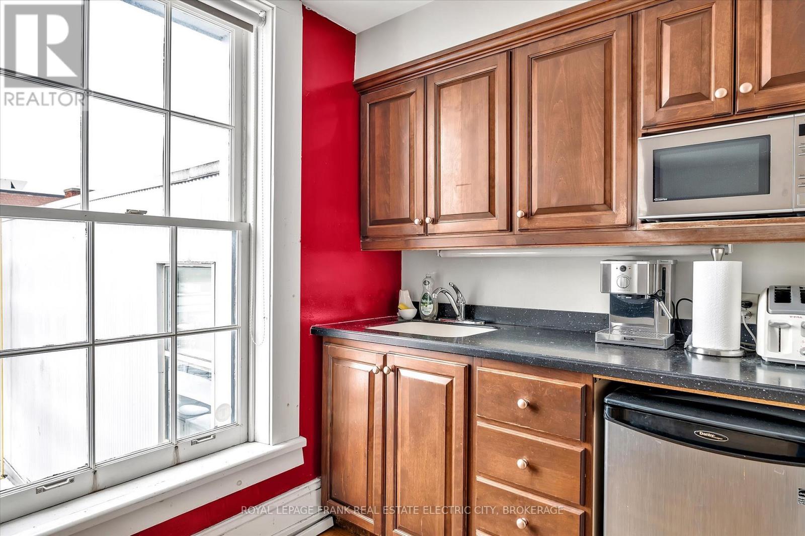 301 - 379 George Street N, Peterborough (Town Ward 3), Ontario  K9H 3R2 - Photo 25 - X13220666