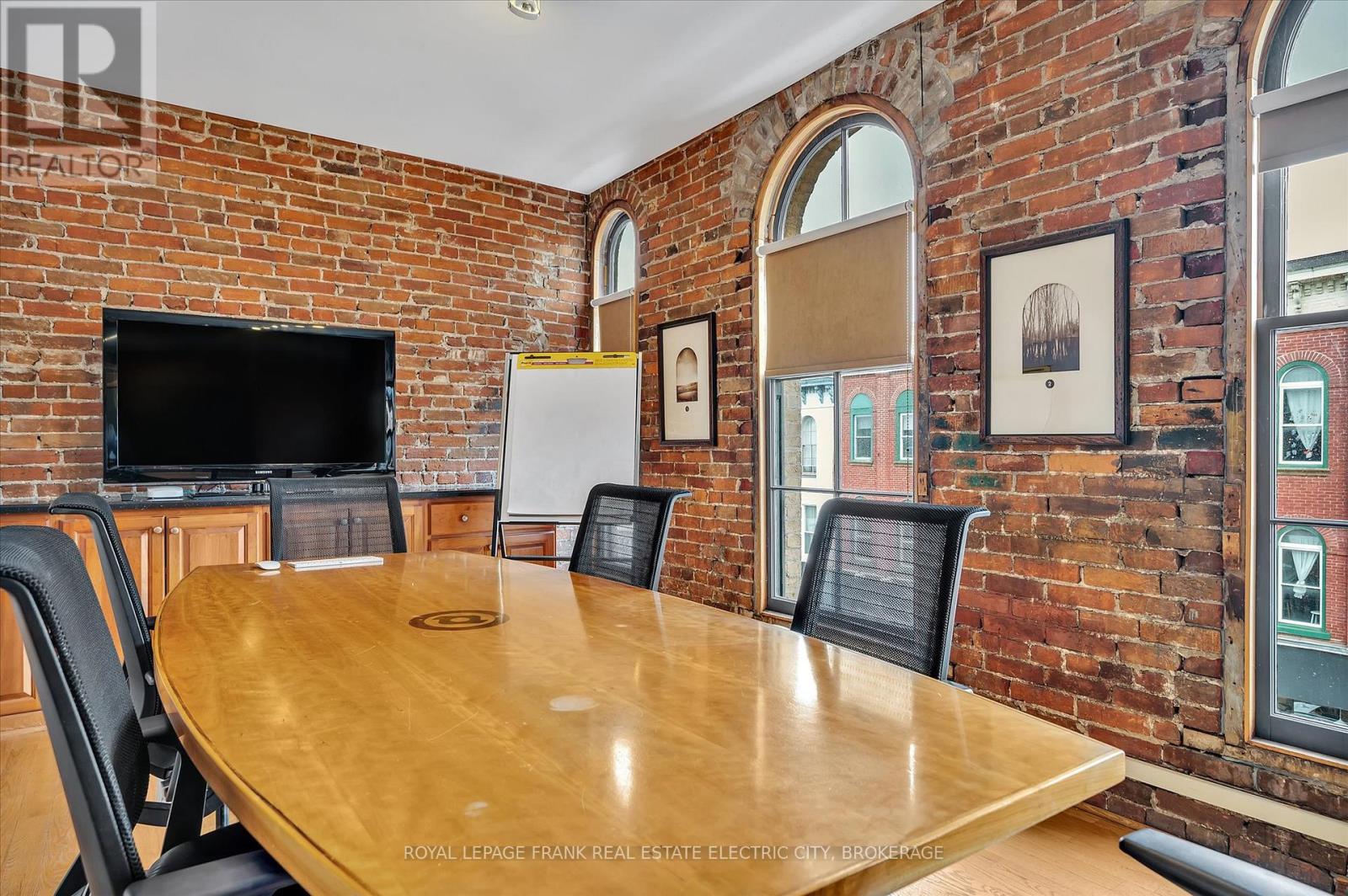 301 - 379 George Street N, Peterborough (Town Ward 3), Ontario  K9H 3R2 - Photo 6 - X13220666