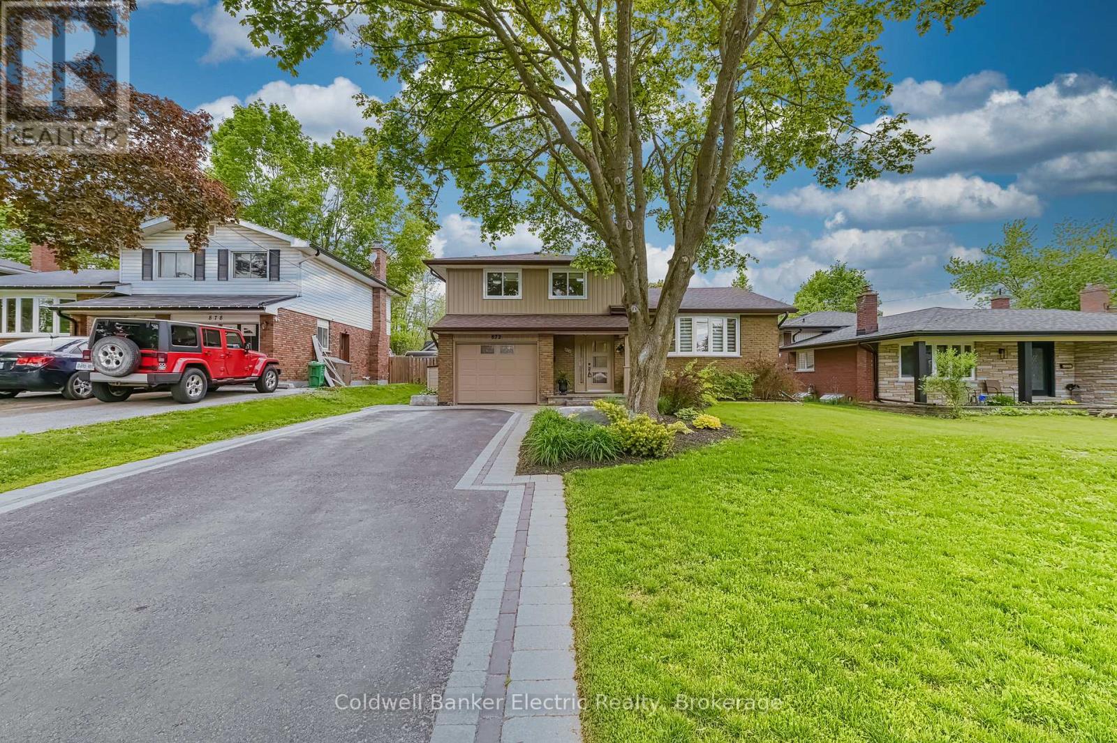 872 Cumberland Avenue, Peterborough (Northcrest Ward 5), Ontario  K9H 7B2 - Photo 2 - X13220690