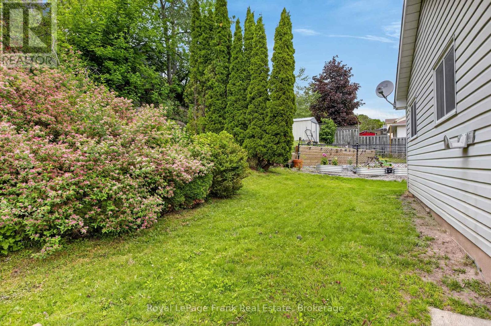 1116 Afton Road, Peterborough (Otonabee Ward 1), Ontario  K9J 8L2 - Photo 46 - X13220878