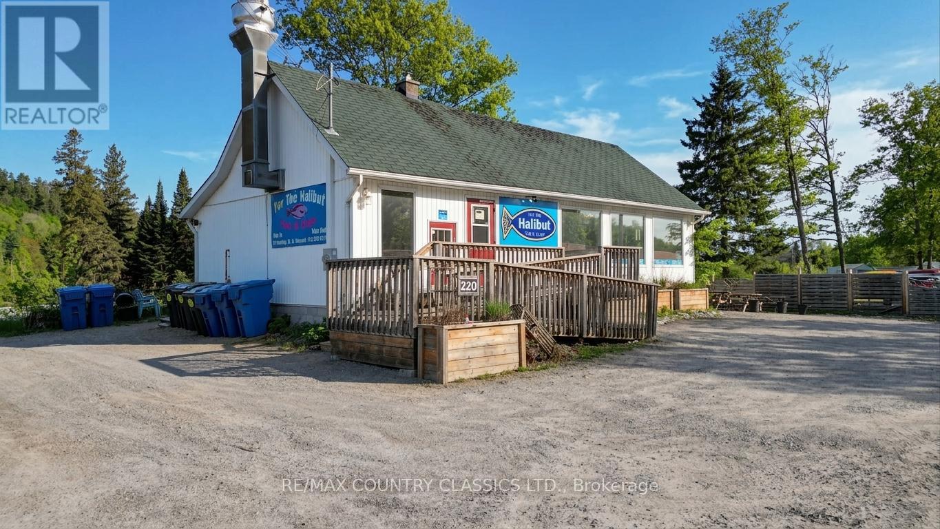 220 Hastings Street N, Bancroft (Bancroft Ward), Ontario  K0L 1C0 - Photo 2 - X13221346