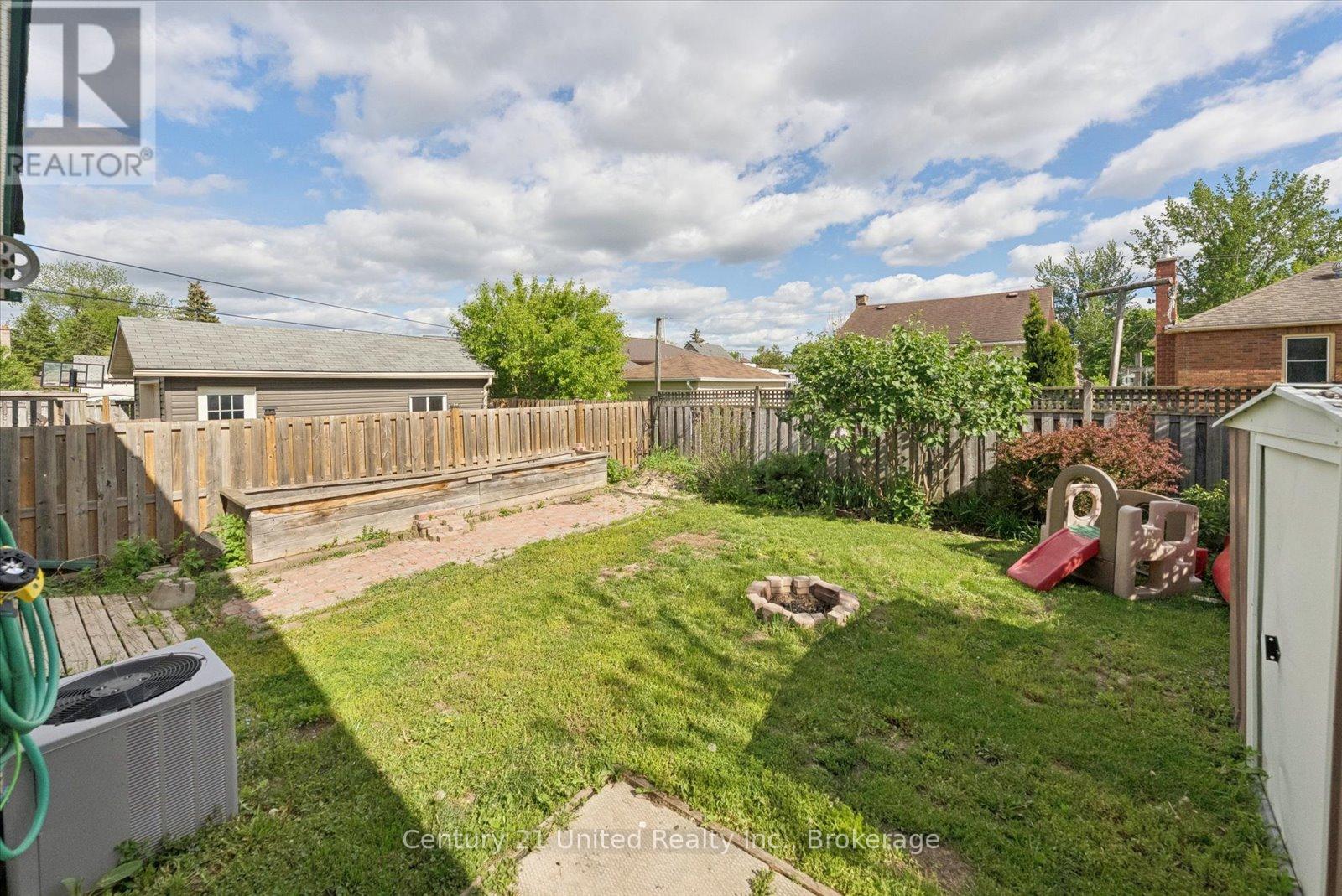 665 Frank Street, Peterborough (Otonabee Ward 1), Ontario  K9J 4M8 - Photo 38 - X13222406