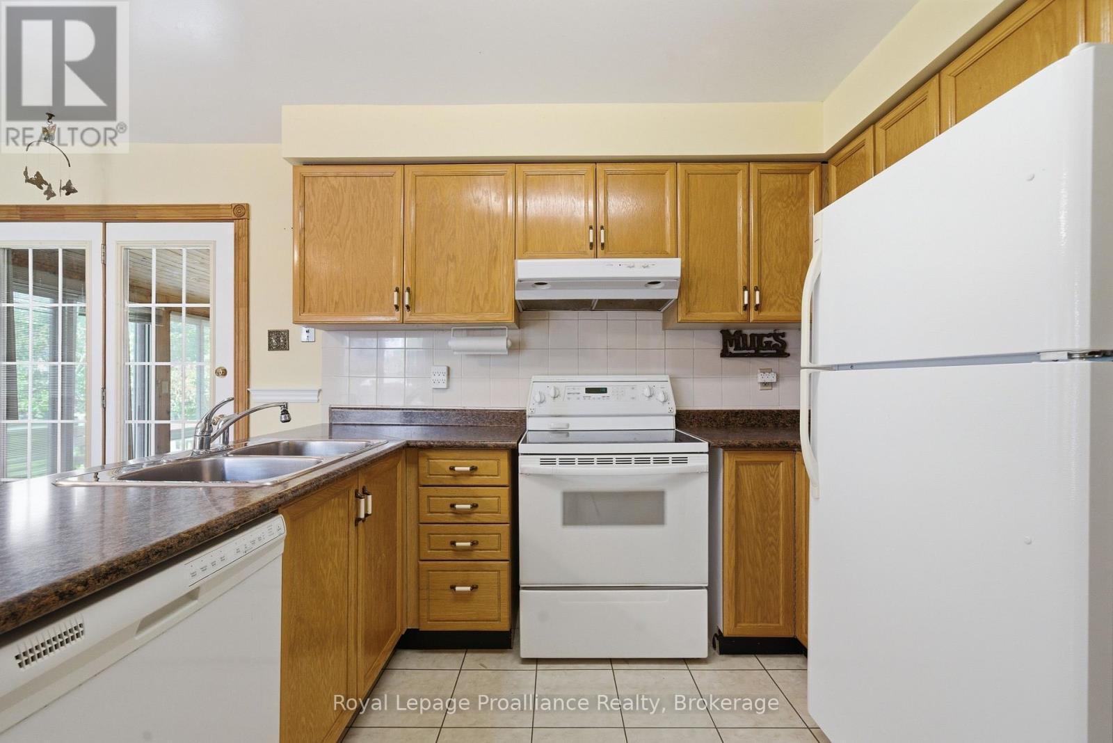 6 Doncaster Crescent, Clarington (Newcastle), Ontario  L1B 1E8 - Photo 14 - E13222822