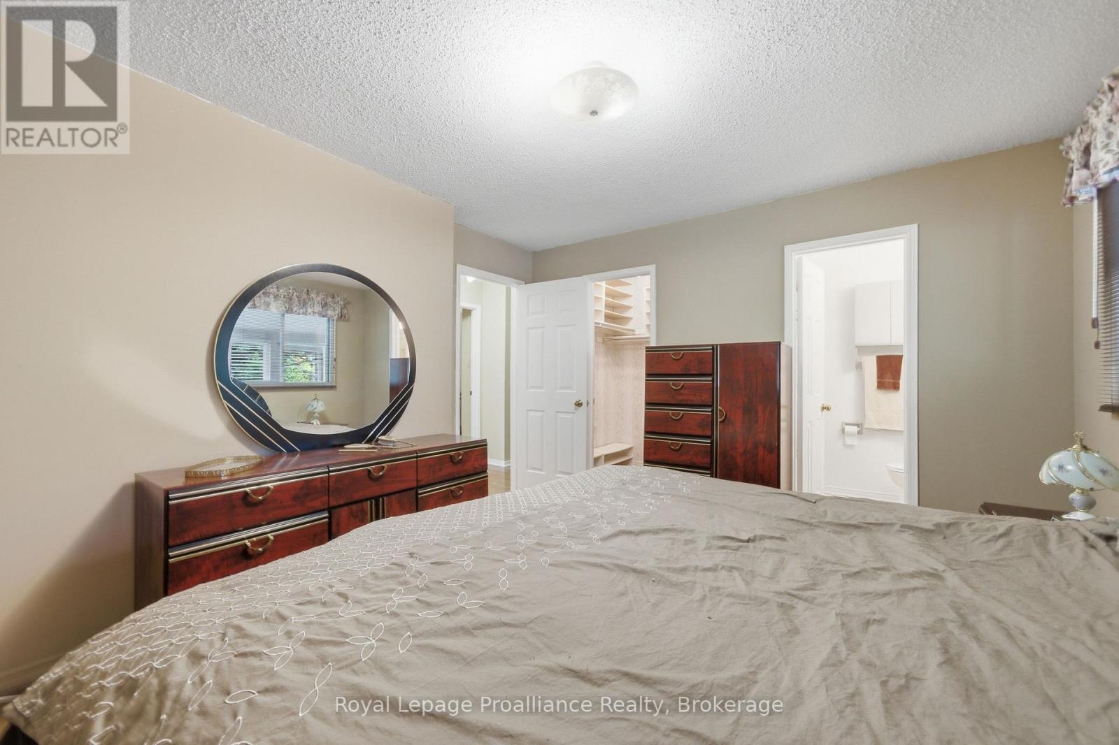 6 Doncaster Crescent, Clarington (Newcastle), Ontario  L1B 1E8 - Photo 31 - E13222822