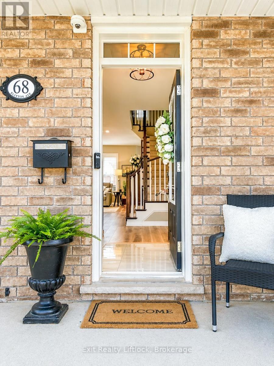 68 Flitton Avenue, Peterborough (Northcrest Ward 5), Ontario  K9H 0G5 - Photo 3 - X13222718