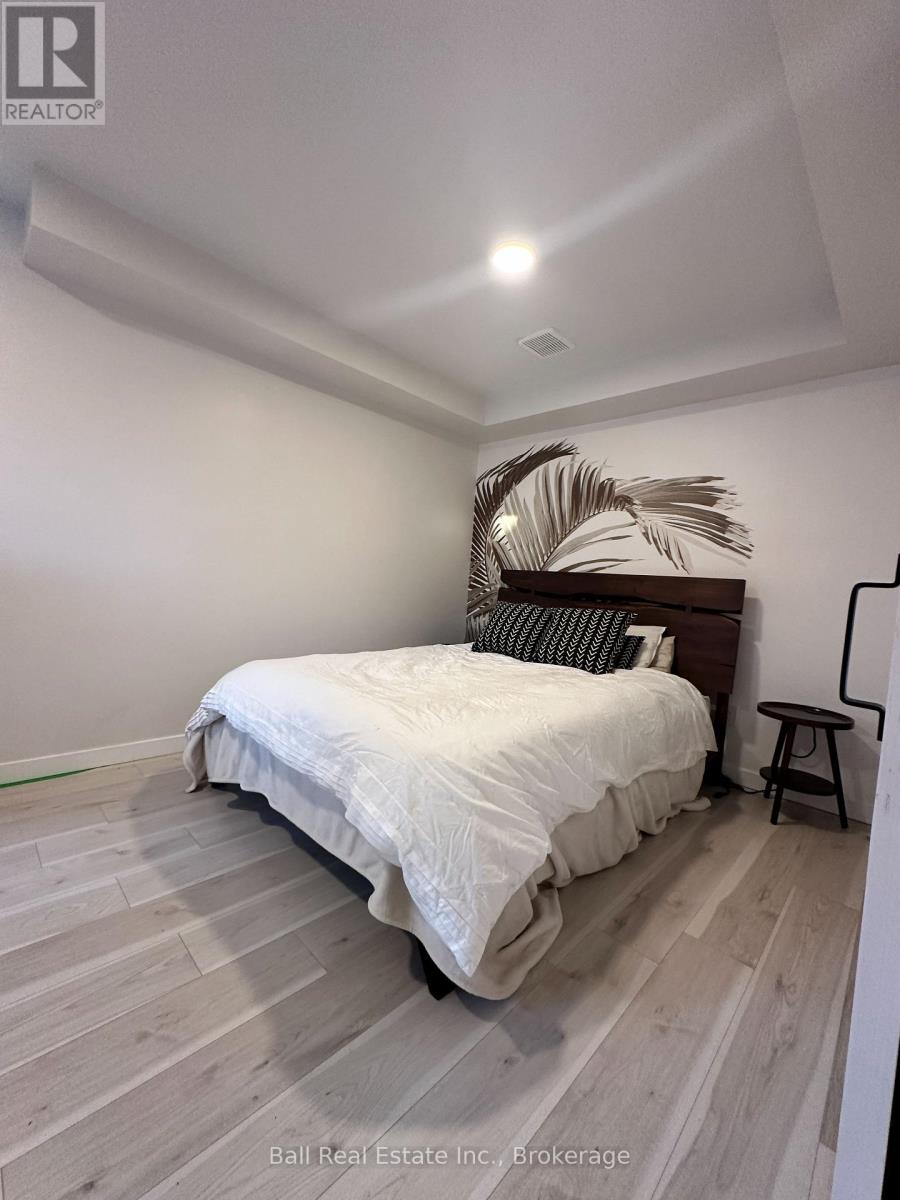 1398 Lillico Crescent, Peterborough (Monaghan Ward 2), Ontario  K9K 2L1 - Photo 4 - X13223412