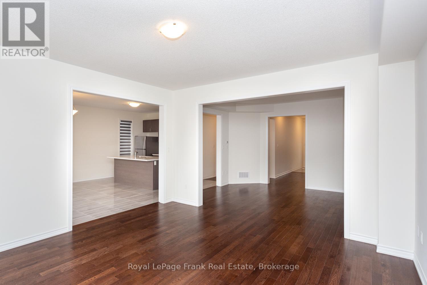 5 Hennessey Crescent, Kawartha Lakes (Lindsay), Ontario  K9V 0P3 - Photo 12 - X13225424