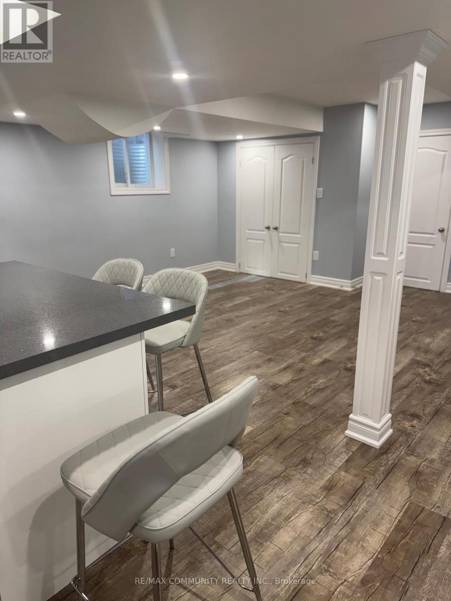 50 Barchard Street, Clarington (Newcastle), Ontario  L1B 0K8 - Photo 5 - E13225538