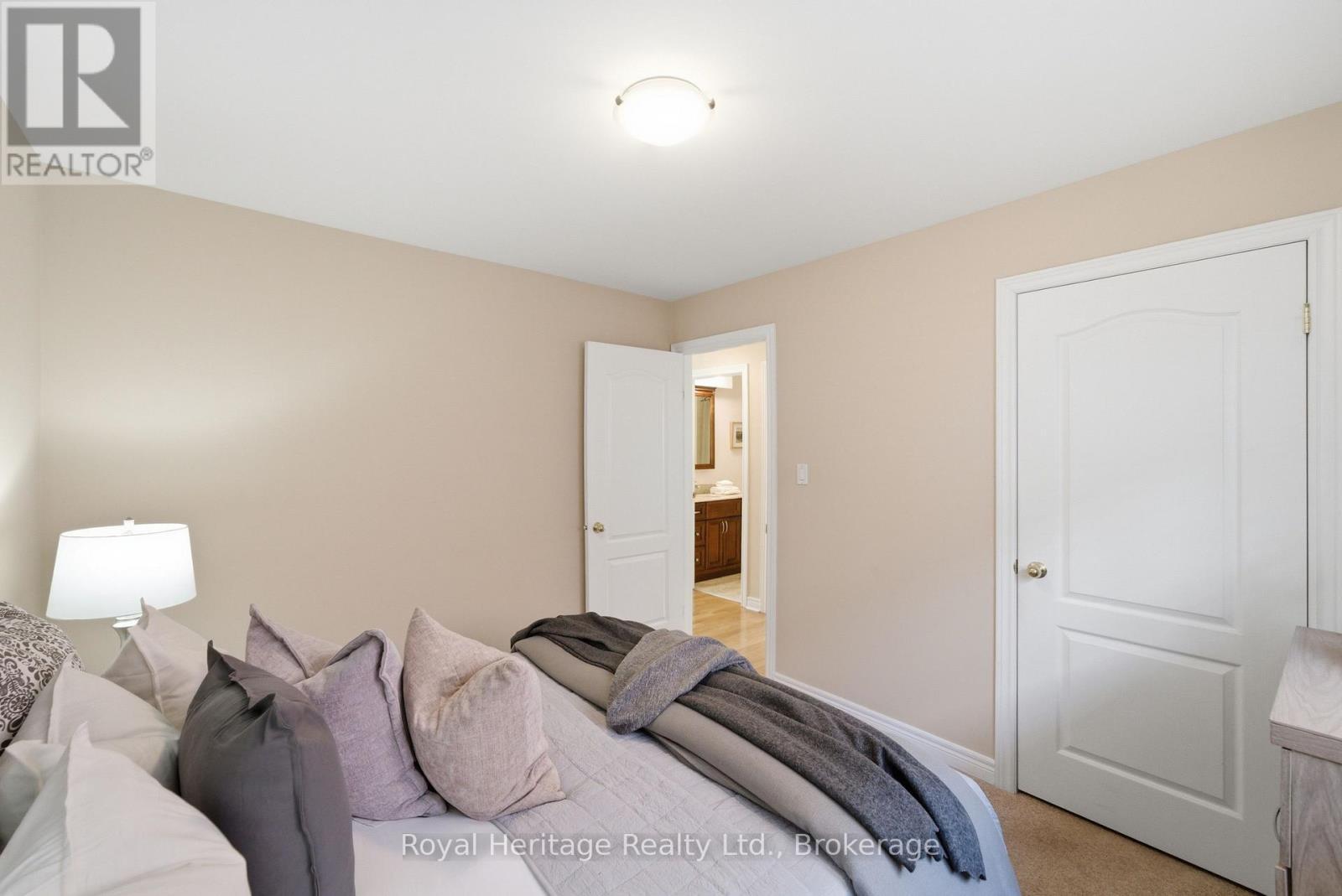 90 Bloom Avenue, Clarington (Newcastle), Ontario  L1B 1N6 - Photo 19 - E13226350