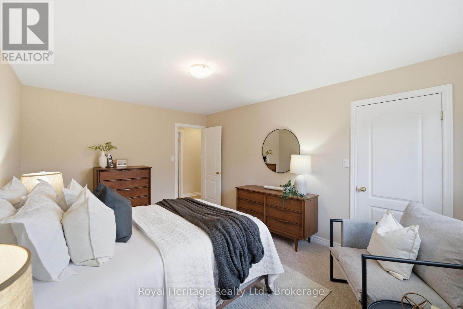 90 Bloom Avenue, Clarington (Newcastle), Ontario  L1B 1N6 - Photo 21 - E13226350