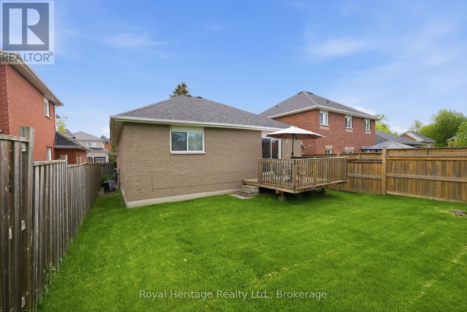 90 Bloom Avenue, Clarington (Newcastle), Ontario  L1B 1N6 - Photo 40 - E13226350
