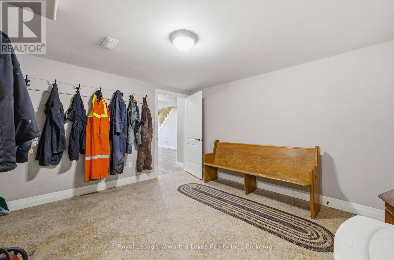 431 Meadowview Road, Kawartha Lakes (Emily), Ontario  K0L 2W0 - Photo 34 - X13226522