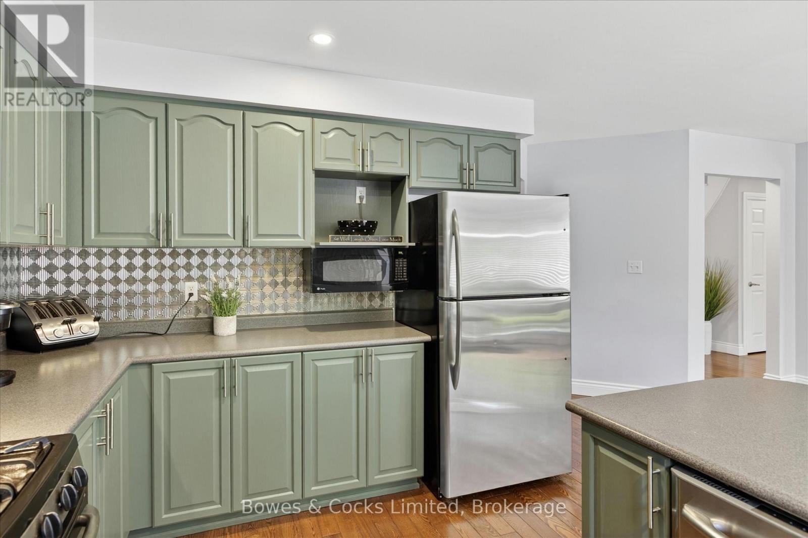 27 Carson Court, Peterborough (Monaghan Ward 2), Ontario  K9K 2R1 - Photo 17 - X13226978