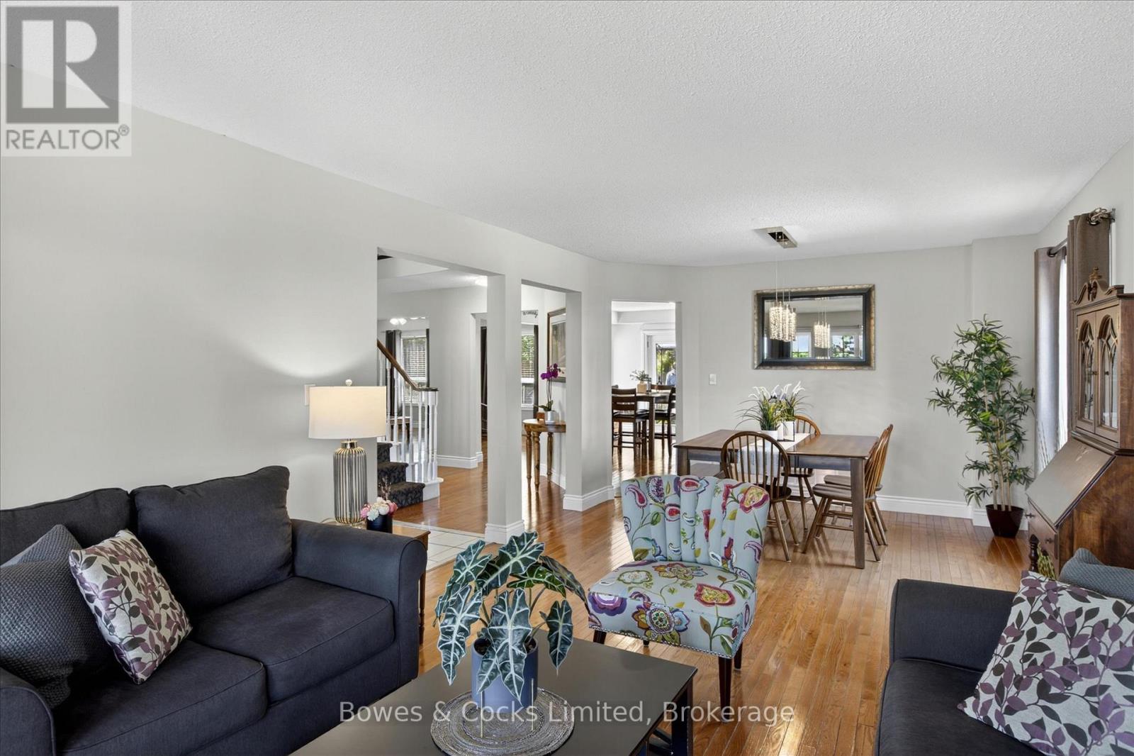 27 Carson Court, Peterborough (Monaghan Ward 2), Ontario  K9K 2R1 - Photo 9 - X13226978