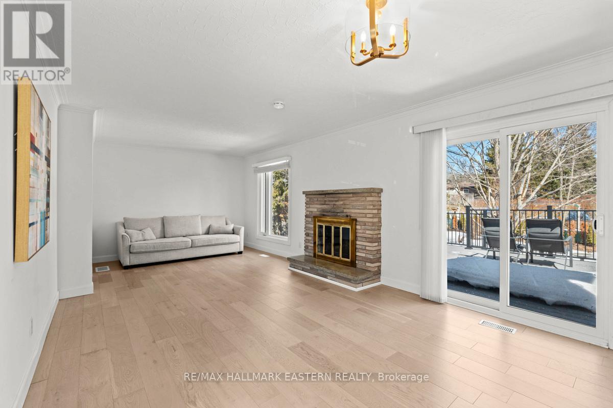 5 Ferndale Avenue, Peterborough (Monaghan Ward 2), Ontario  K9J 1L9 - Photo 12 - X13227186