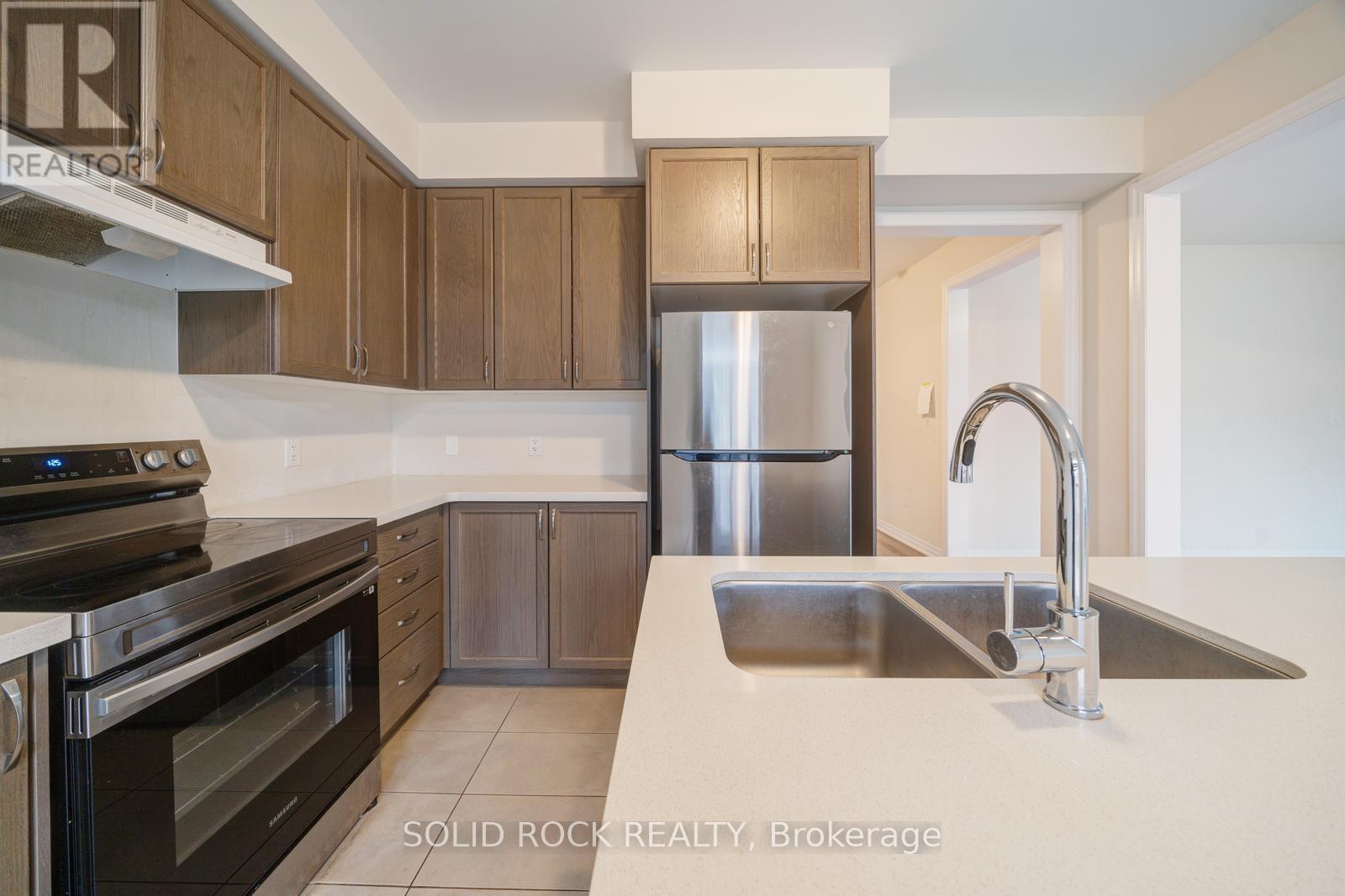 75 Ed Ewert Avenue, Clarington (Newcastle), Ontario  L1B 0W7 - Photo 19 - E13226974