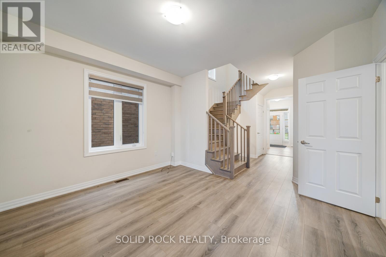 75 Ed Ewert Avenue, Clarington (Newcastle), Ontario  L1B 0W7 - Photo 8 - E13226974