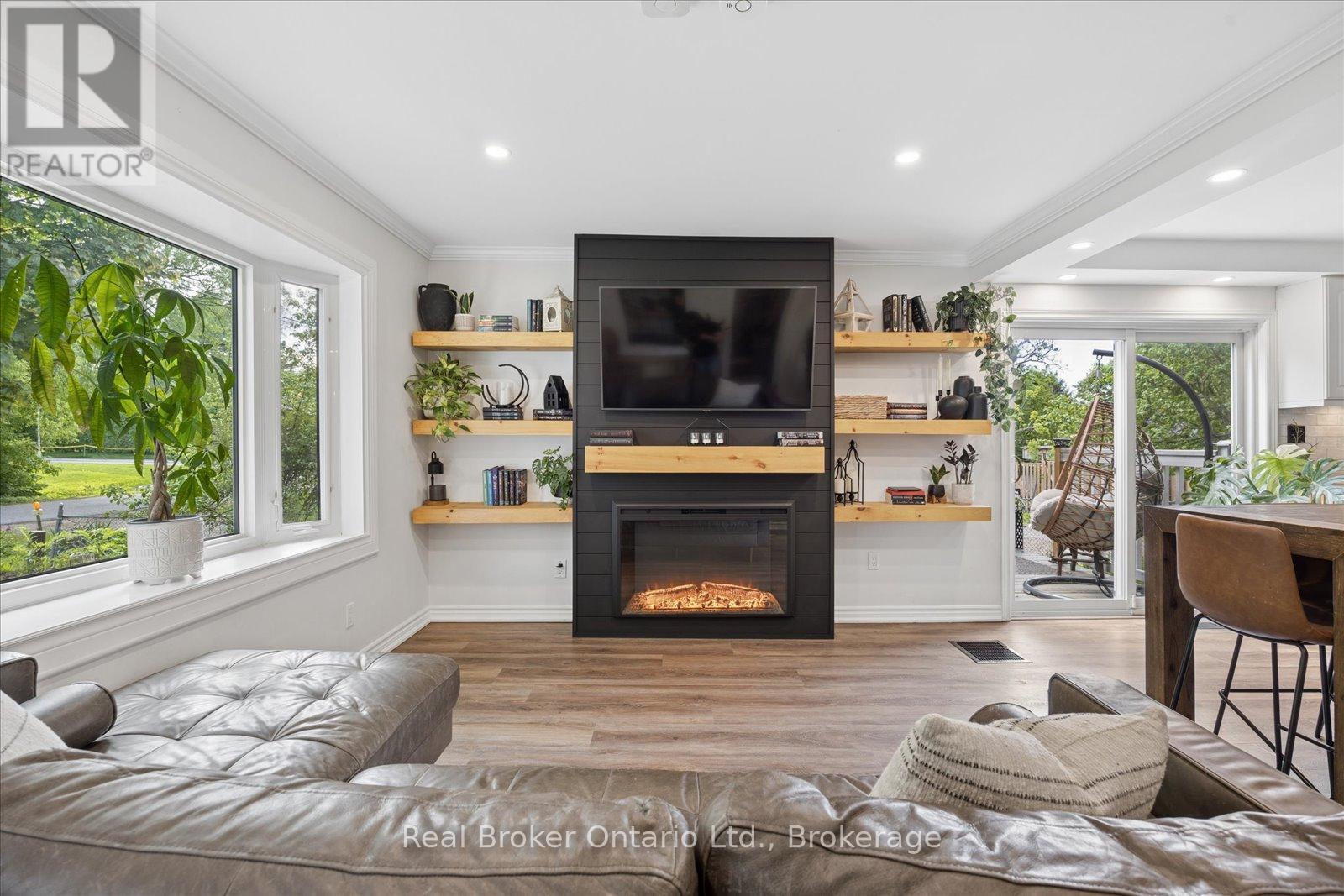212 Mill Street N, Clarington (Newcastle), Ontario  L1B 1J3 - Photo 10 - E13227750