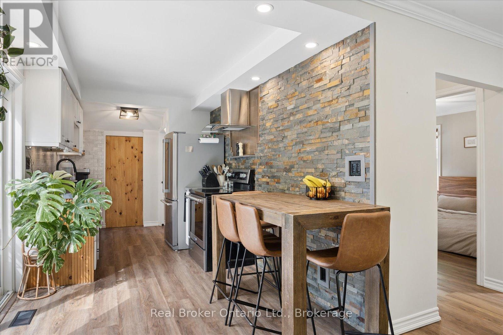 212 Mill Street N, Clarington (Newcastle), Ontario  L1B 1J3 - Photo 16 - E13227750