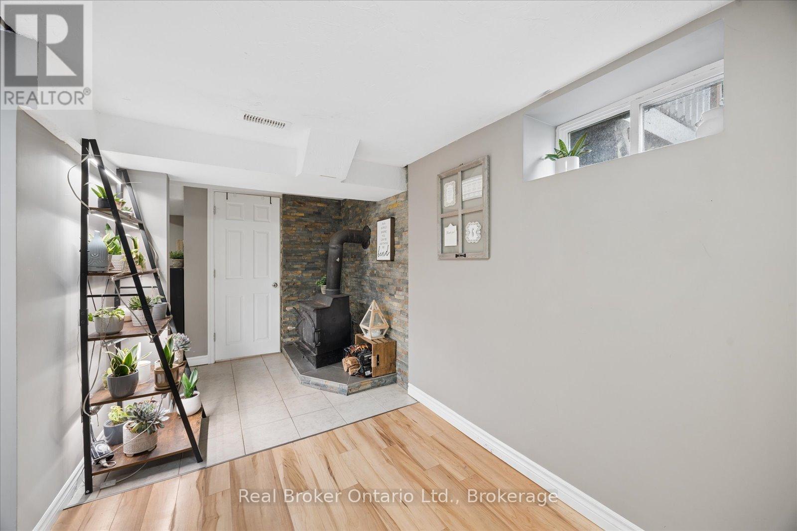 212 Mill Street N, Clarington (Newcastle), Ontario  L1B 1J3 - Photo 30 - E13227750