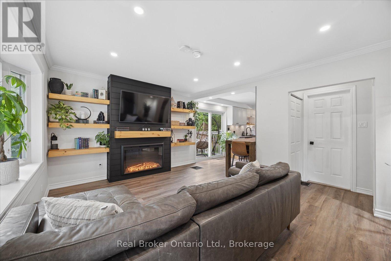 212 Mill Street N, Clarington (Newcastle), Ontario  L1B 1J3 - Photo 9 - E13227750