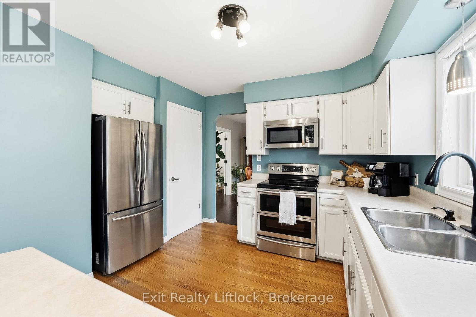 2285 Lynhaven Road, Peterborough (Monaghan Ward 2), Ontario  K9K 1V5 - Photo 10 - X13227872