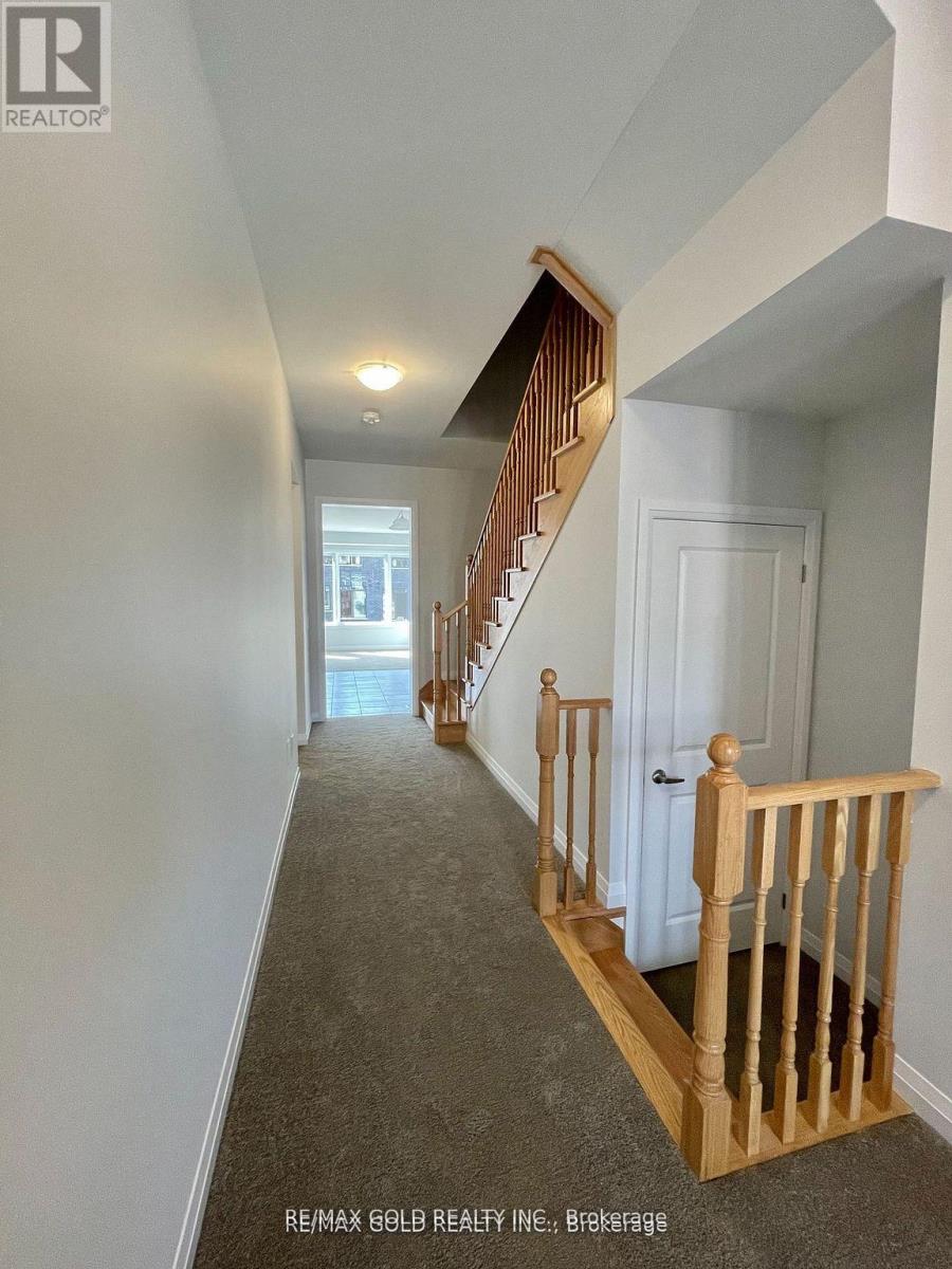 102 Corley Street, Kawartha Lakes (Lindsay), Ontario  K9V 6C2 - Photo 4 - X13227314