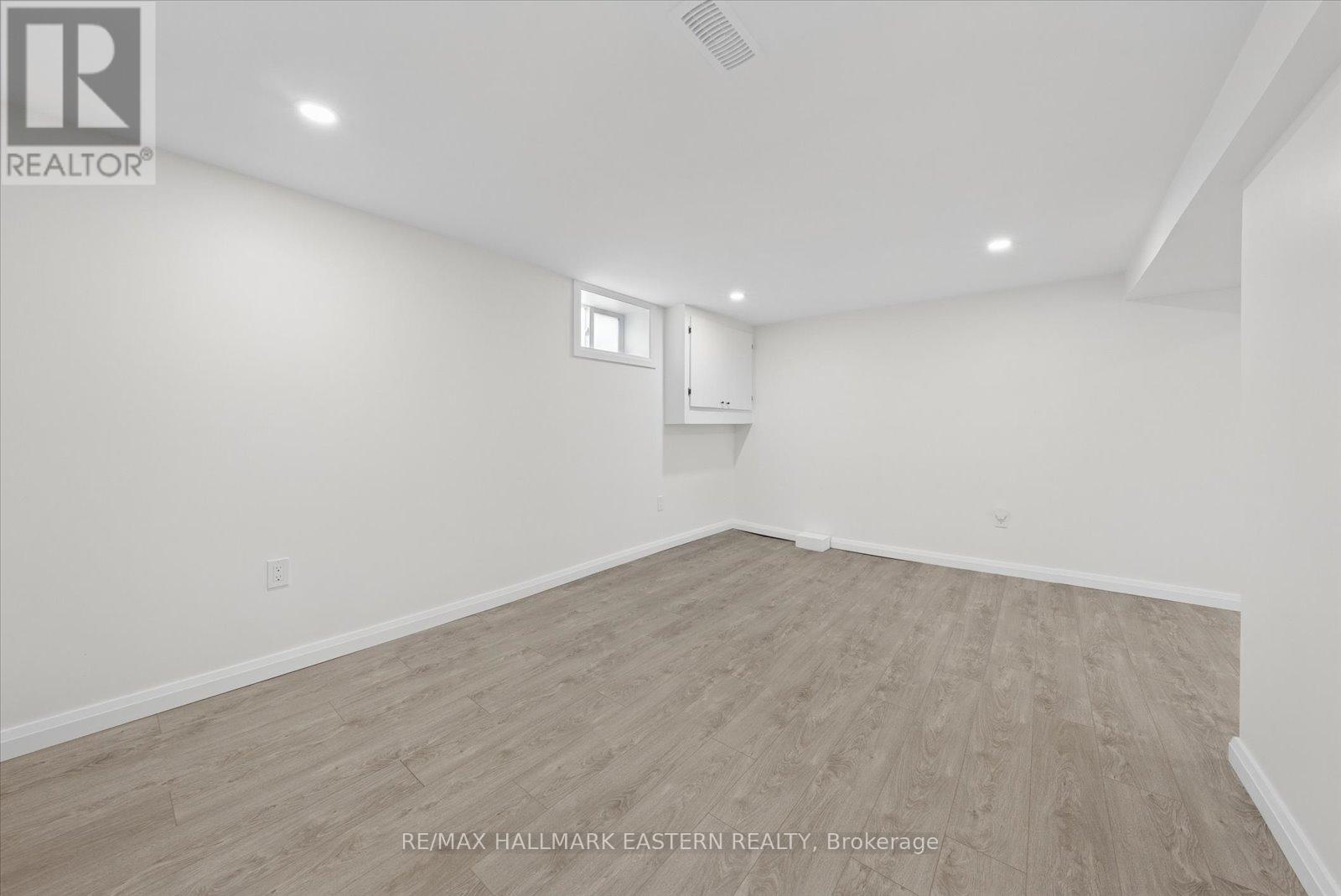 590 Douglas Avenue, Peterborough (Town Ward 3), Ontario  K9J 4L1 - Photo 23 - X13228622