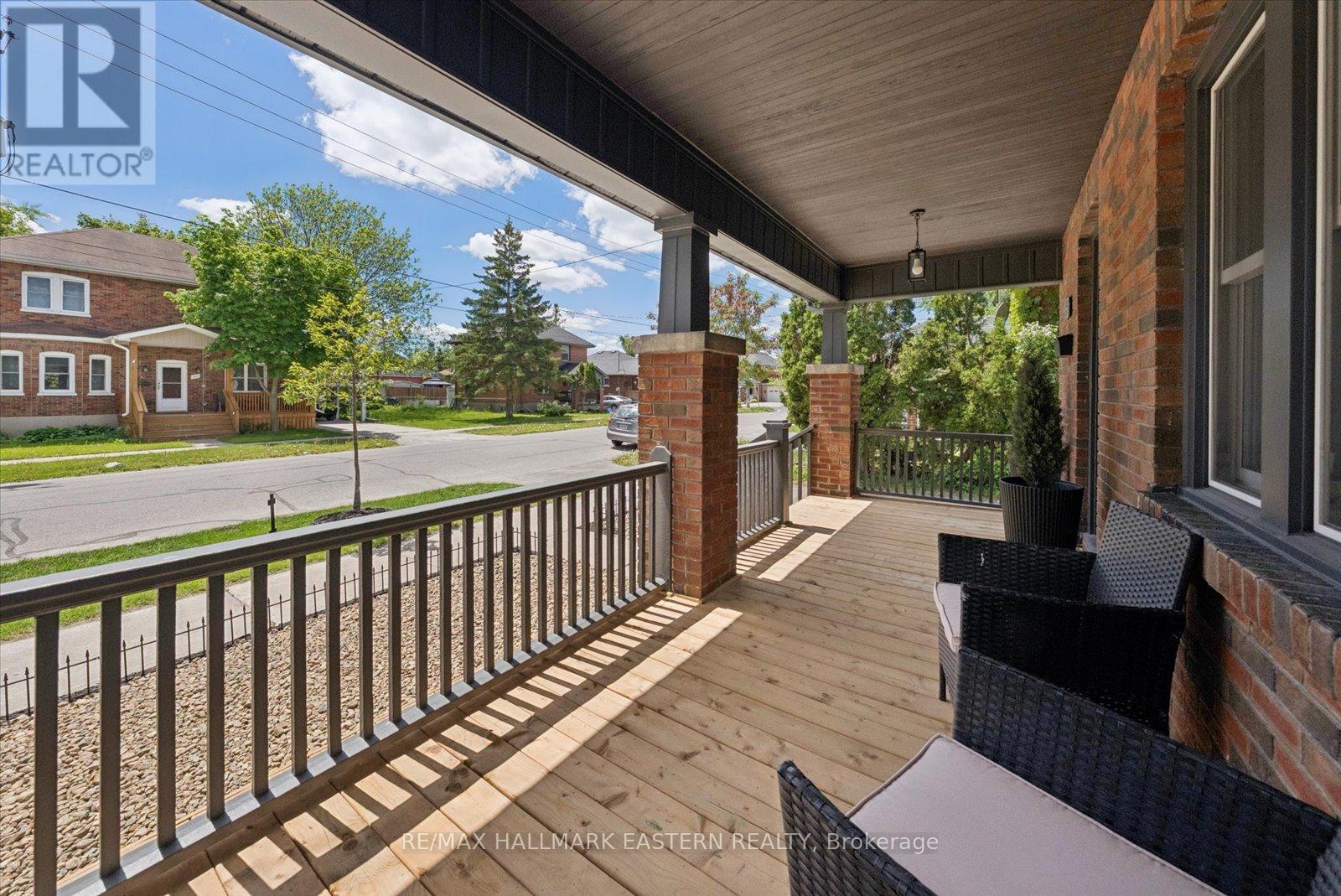 590 Douglas Avenue, Peterborough (Town Ward 3), Ontario  K9J 4L1 - Photo 3 - X13228622