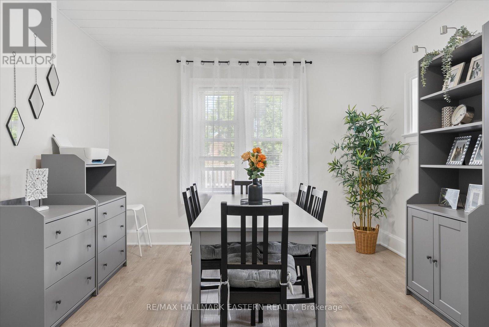 590 Douglas Avenue, Peterborough (Town Ward 3), Ontario  K9J 4L1 - Photo 7 - X13228622