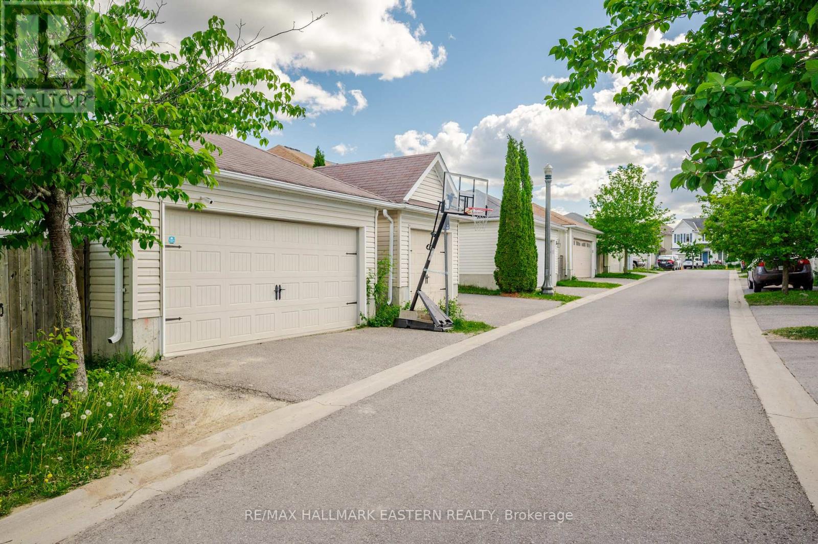 247 Bowen Drive, Peterborough (Northcrest Ward 5), Ontario  K9H 0B8 - Photo 44 - X13228850