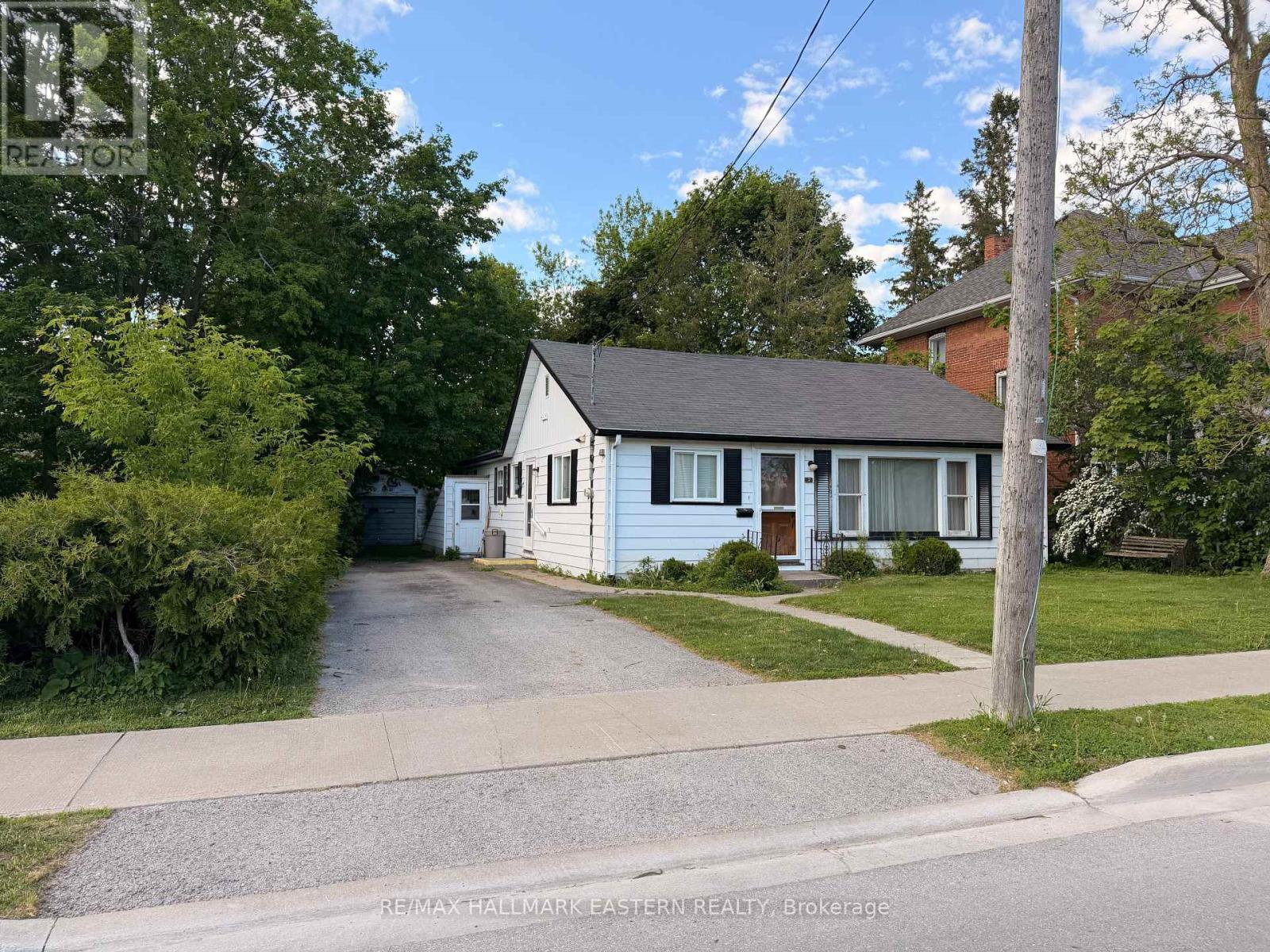 2 GEORGE STREET E, kawartha lakes (lindsay), Ontario